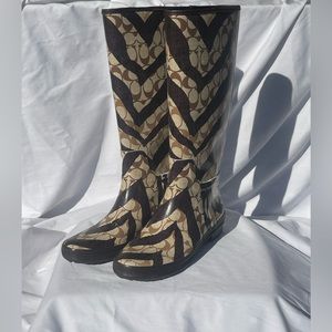 COACH PAMMIE ZEBRA SIGNATURE KHAKI RAIN BOOTS WOMEn